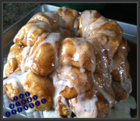 Heating the House Up: Cinnamon Roll Monkey&nbsp;Bread