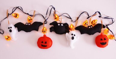 ButtonOwlBoutique Halloween lights