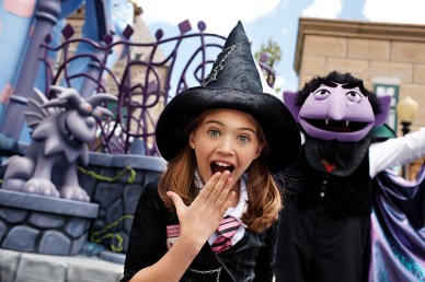Spooktacular Count and Girl: Langhorne, Pa. (September 4, 2014) -- Children are encouraged to come in costume during The Count’s Halloween Spooktacular at Sesame Place, weekends September 20 through October 26.