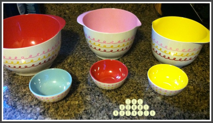 Cake boss mixing bowls