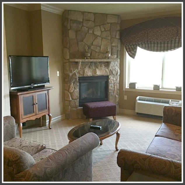 living area suite